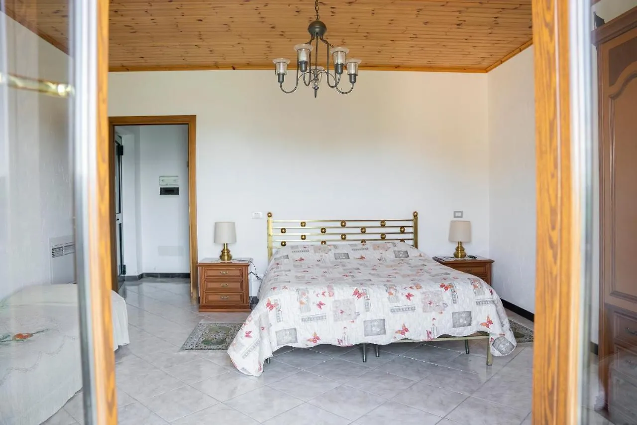 01234 - Agriturismo La Marpea, esperienza in mezzo alla natura e al cibo tipico Italiano Villa Terisso Italia